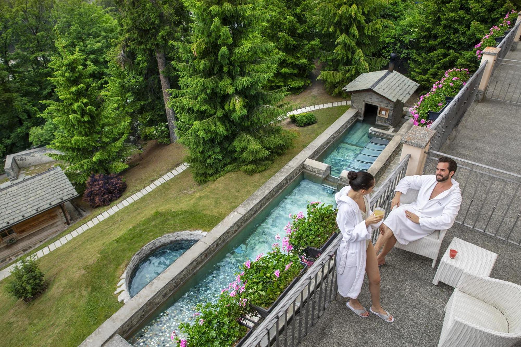 Qc Terme Grand Hotel Bagni Nuovi Bormio Exterior photo